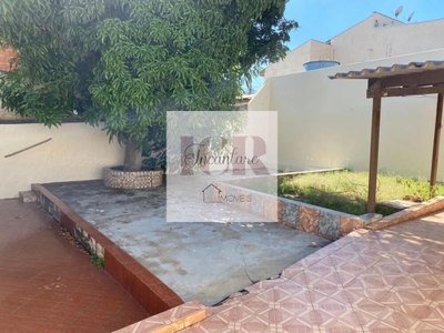 Casa, 3 quartos, 141 m² - Foto 1