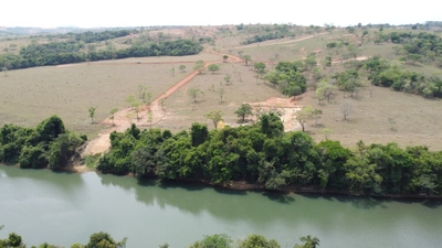 Terreno, 2 hectares - Foto 1