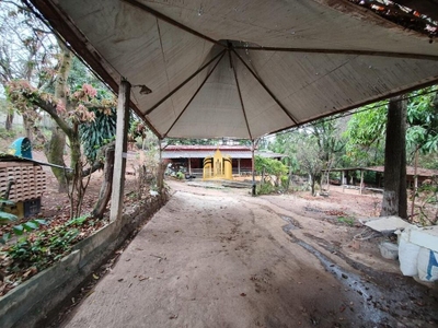 Sítio, 3 quartos, 1800 m² - Foto 2