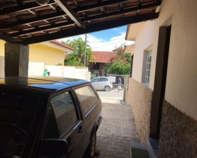 Casa, 3 quartos, 315 m² - Foto 1