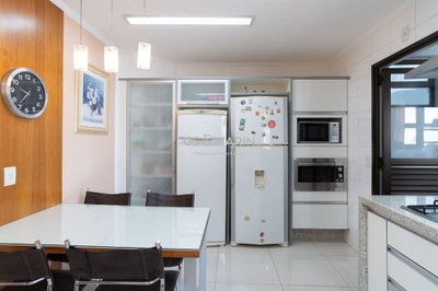 Apartamento, 3 quartos, 212 m² - Foto 3