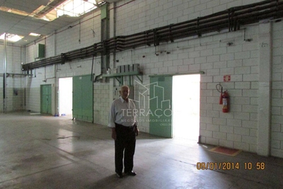 Depósito-Galpão, 1500 m² - Foto 1