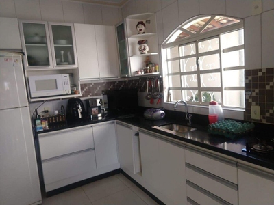 Casa, 3 quartos, 150 m² - Foto 2