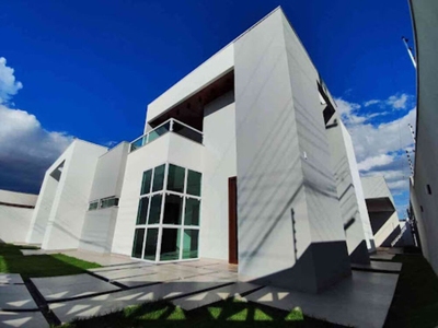 Casa, 3 quartos, 278 m² - Foto 1