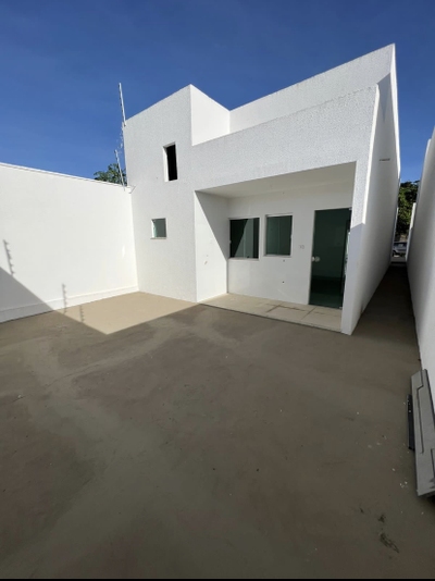 Casa, 3 quartos, 89 m² - Foto 2