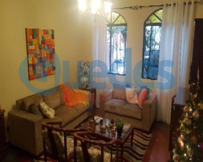 Sobrado, 3 quartos, 185 m² - Foto 1