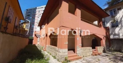 Casa, 6 quartos, 401 m² - Foto 1