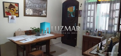 Casa, 3 quartos, 230 m² - Foto 4