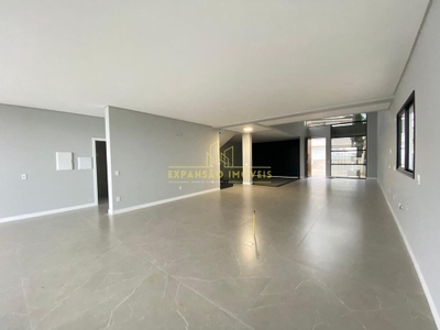 Casa, 3 quartos, 307 m² - Foto 2