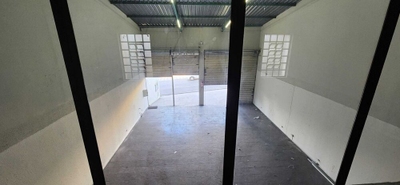 Depósito-Galpão, 136 m² - Foto 2