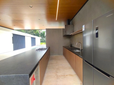 Casa, 4 quartos, 650 m² - Foto 1