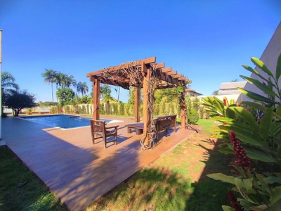 Casa de Condomínio, 4 quartos - Foto 1