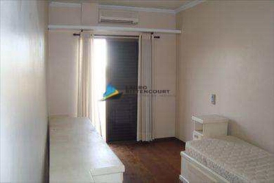 Cobertura, 3 quartos, 240 m² - Foto 3