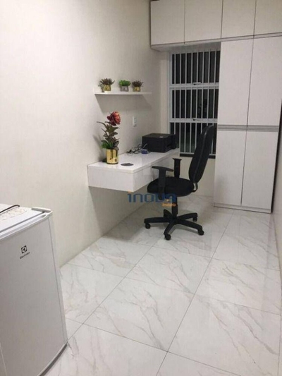 Casa, 6 quartos, 141 m² - Foto 2