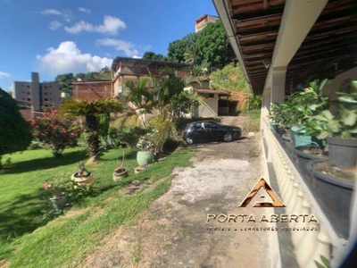 Casa, 4 quartos, 300 m² - Foto 1