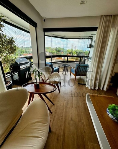 Apartamento, 3 quartos, 209 m² - Foto 1