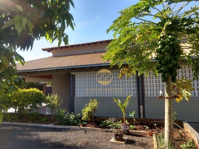 Casa, 3 quartos, 280 m² - Foto 1