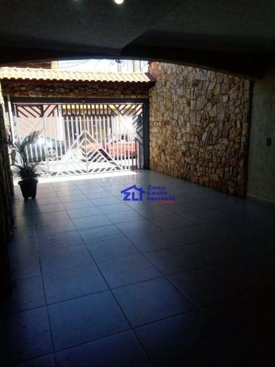 Sobrado, 3 quartos, 213 m² - Foto 1
