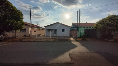 Casa, 3 quartos, 133 m² - Foto 1