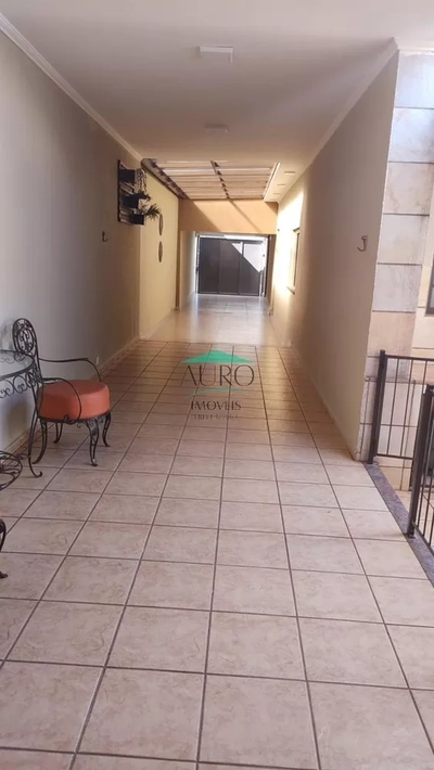 Casa, 3 quartos, 297 m² - Foto 2