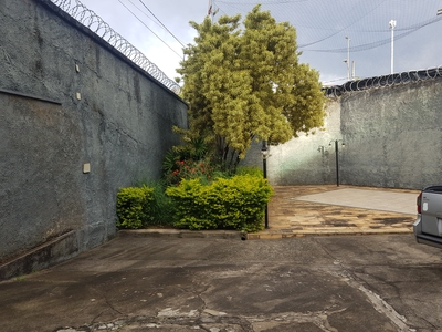 Casa, 3 quartos, 193 m² - Foto 2