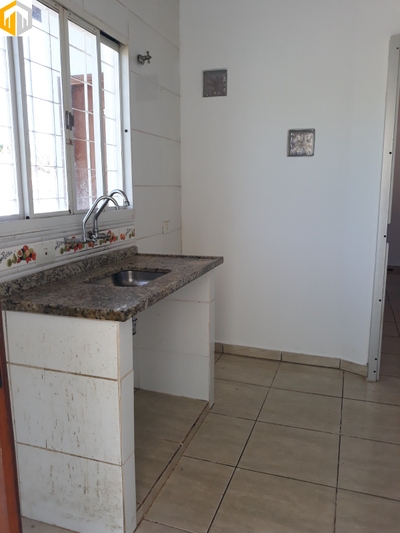 Casa, 3 quartos, 70 m² - Foto 1