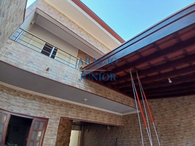 Casa, 4 quartos, 150 m² - Foto 1