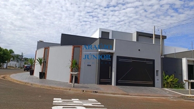 Casa, 3 quartos, 220 m² - Foto 2