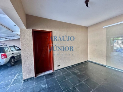 Casa, 4 quartos, 240 m² - Foto 2