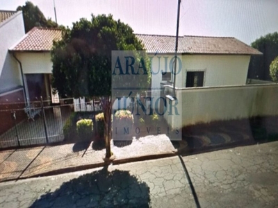 Casa, 3 quartos, 292 m² - Foto 1