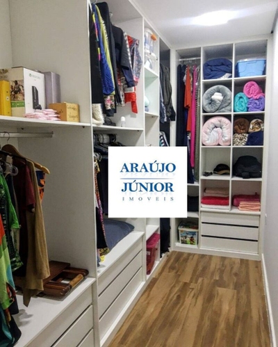 Casa, 3 quartos, 250 m² - Foto 4