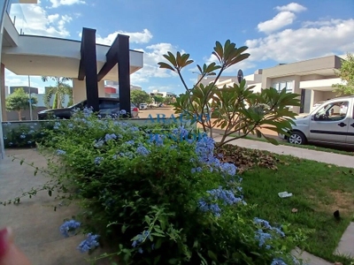 Casa, 3 quartos, 228 m² - Foto 2