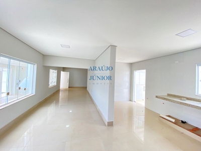 Casa, 4 quartos, 180 m² - Foto 4