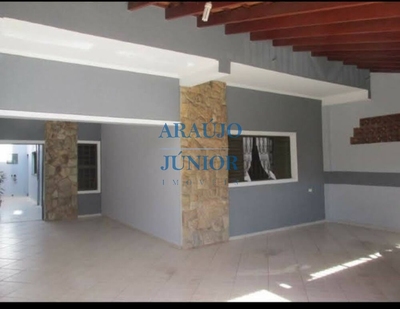 Casa, 3 quartos, 185 m² - Foto 2