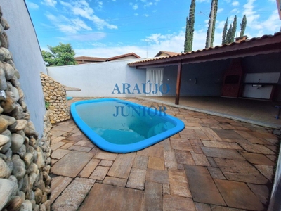 Casa, 4 quartos, 343 m² - Foto 1