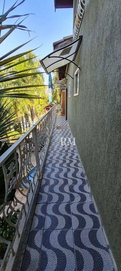 Chácara, 3 quartos, 2550 m² - Foto 1