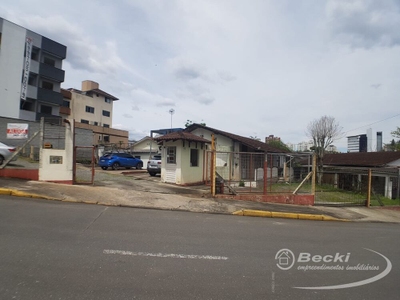 Prédio Inteiro, 100 m² - Foto 1