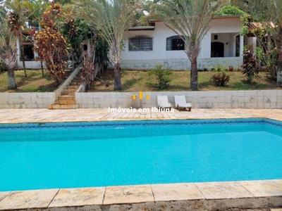 Sítio, 3 quartos, 2700 m² - Foto 1