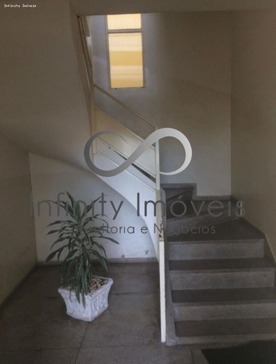 Apartamento, 3 quartos, 100 m² - Foto 2