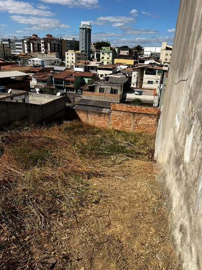 Terreno, 420 m² - Foto 2