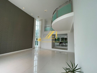Casa, 6 quartos, 675 m² - Foto 1