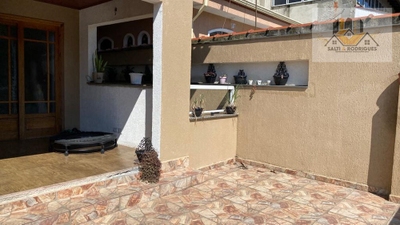 Casa, 3 quartos, 134 m² - Foto 2