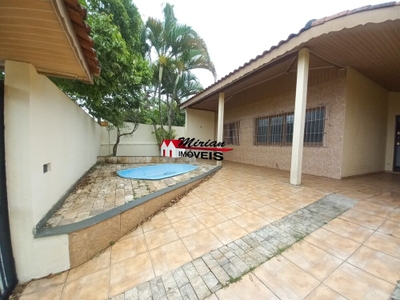 Casa, 2 quartos, 177 m² - Foto 1