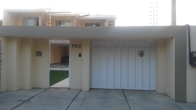 Casa, 3 quartos, 200 m² - Foto 3