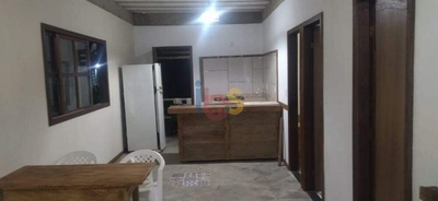 Casa, 4 quartos, 168 m² - Foto 1