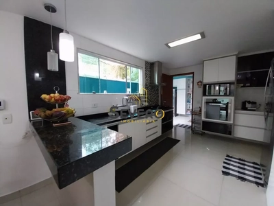 Casa, 4 quartos, 228 m² - Foto 4