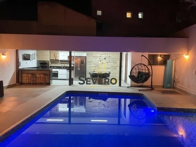 Casa, 3 quartos, 340 m² - Foto 1