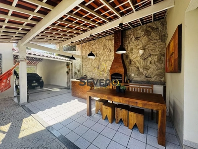 Casa, 3 quartos, 182 m² - Foto 4