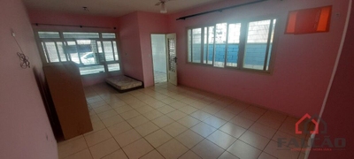 Casa, 2 quartos, 166 m² - Foto 1