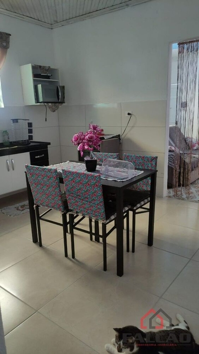 Casa, 3 quartos, 127 m² - Foto 2